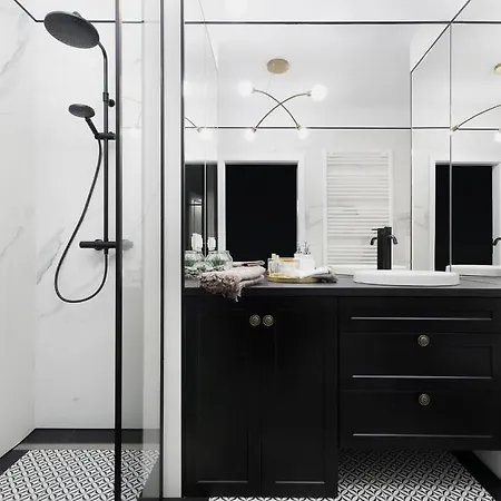 Easy Rent - Centrum Krakowskie Przedmiescie, 24h Check-in 公寓