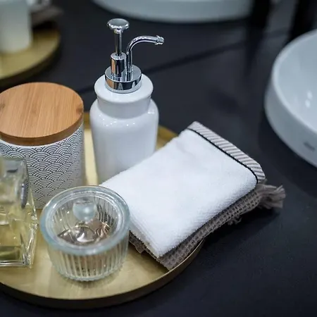 Apartman Easy Rent - Centrum Krakowskie Przedmiescie, 24h Check-in